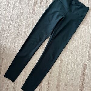 Athleta Green Interval Tight Leggings